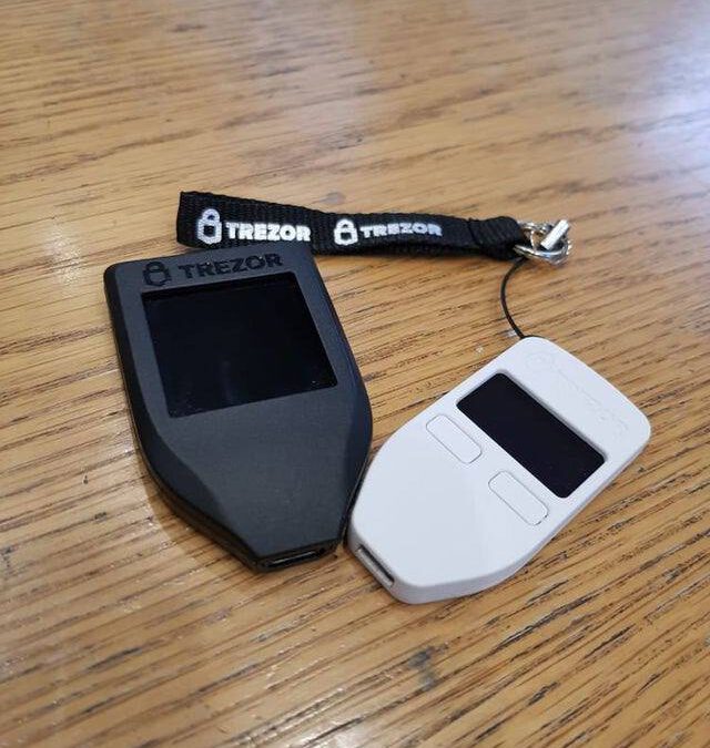 Protege tus criptos con una hardware Wallet Trezor